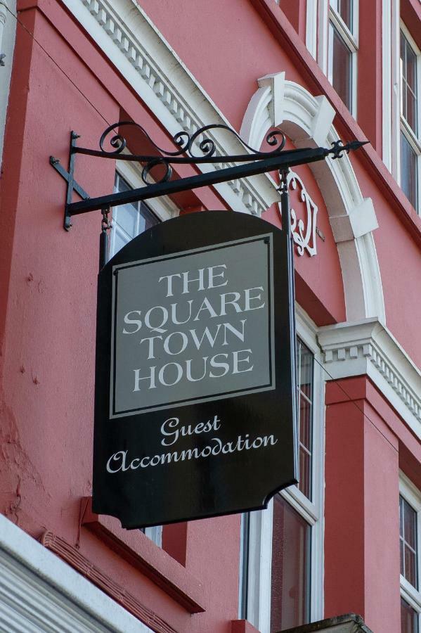 The Square Townhouse Fermoy Hotell Exteriör bild